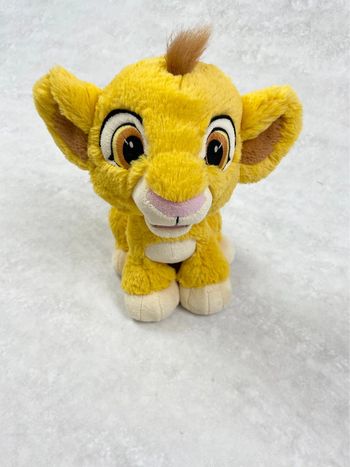 Peluche roi lion Simba Disneyland Paris officielle