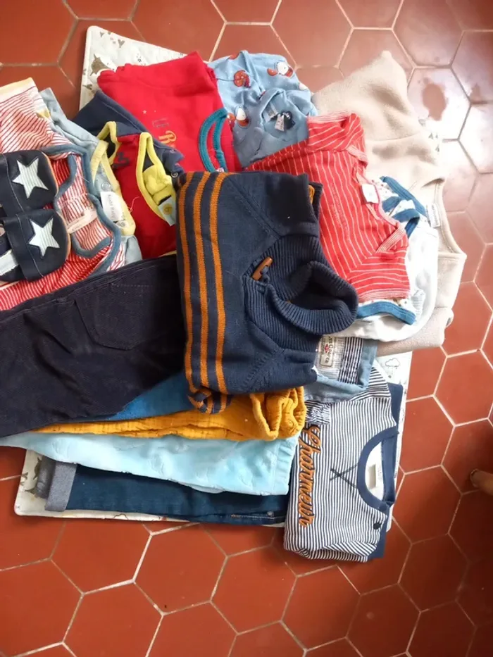 Lot 6 mois - photo numéro 2