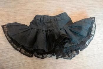 Jupe interdit de me gronder 6 mois - dressing trié par tailles