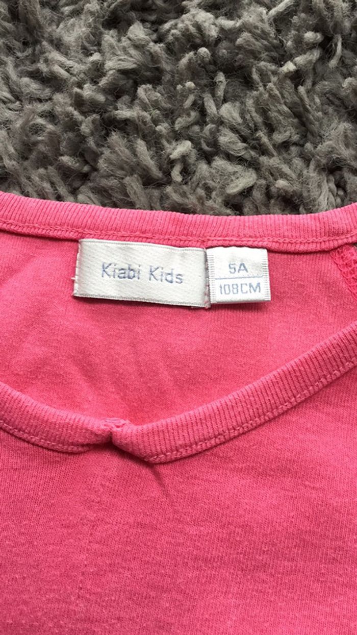 Tee-shirts rose 5 ans Kiabi - photo numéro 3