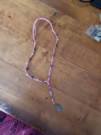 Collier main de fatma