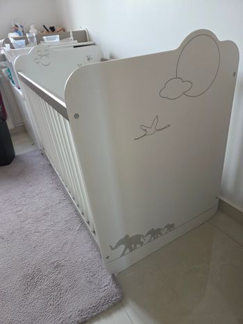 Lit en bois blanc Demeyere