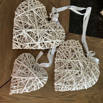 Lot de  cœurs en bois tressé
