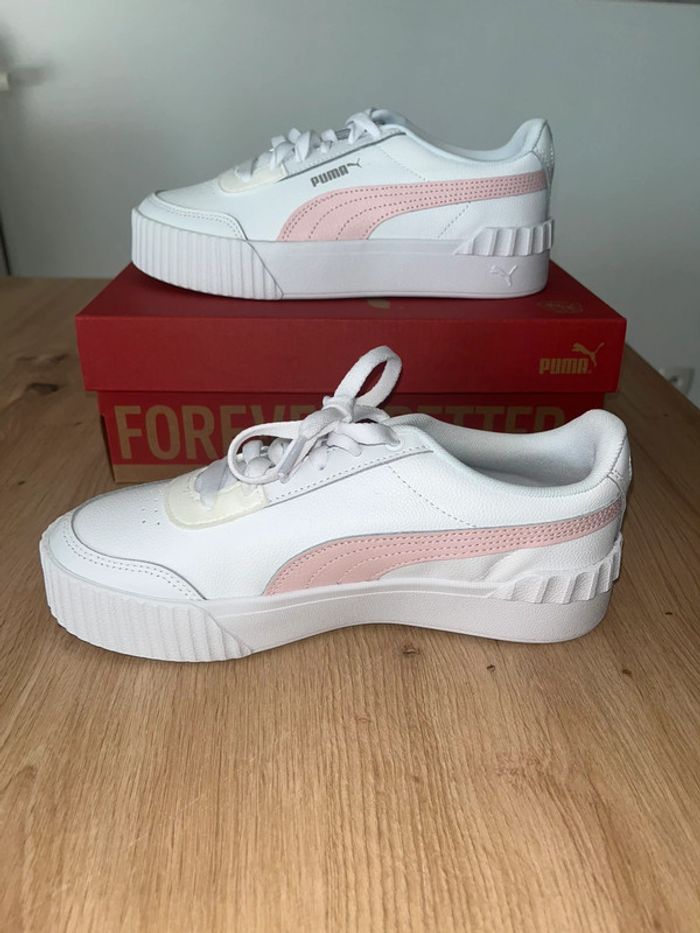 Baskets, Puma, Femmes, Blanches, Neuves, Taille 37.5 - photo numéro 2