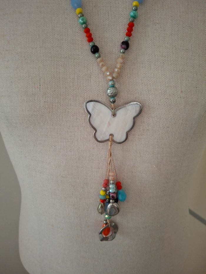 Pendentif papillon ravissant en été, réglable - photo numéro 6