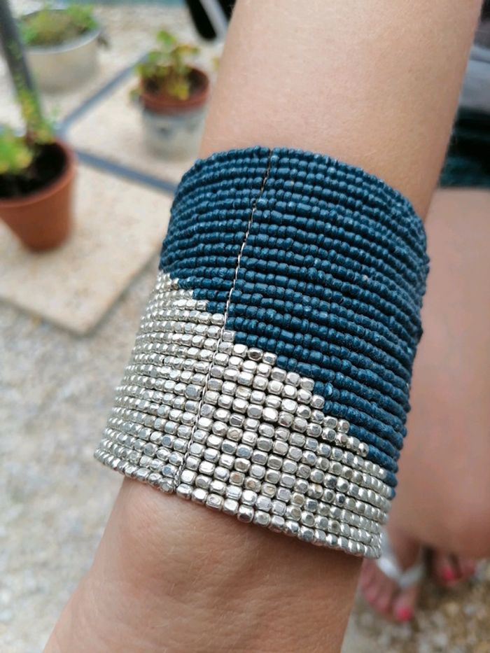 Bracelet bleu et argent - photo numéro 2