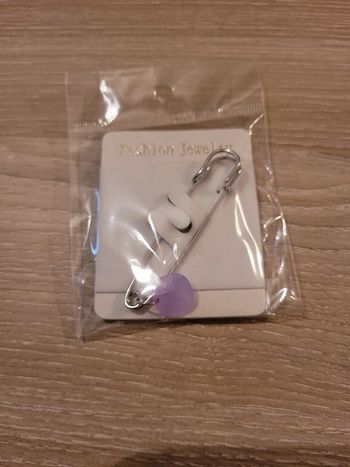 Broche épingle pour vêtement