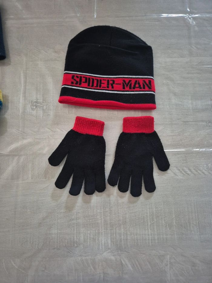 Ensemble bonnet et gants - photo numéro 2