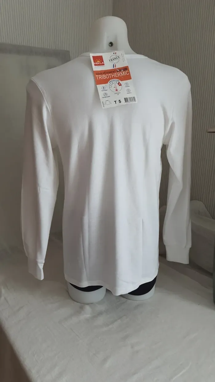 Tee-shirt tribothermic blanc "Hekla par Lemahieu" taille5/ XL neuf - photo numéro 4