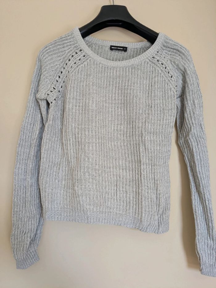 Pull gris