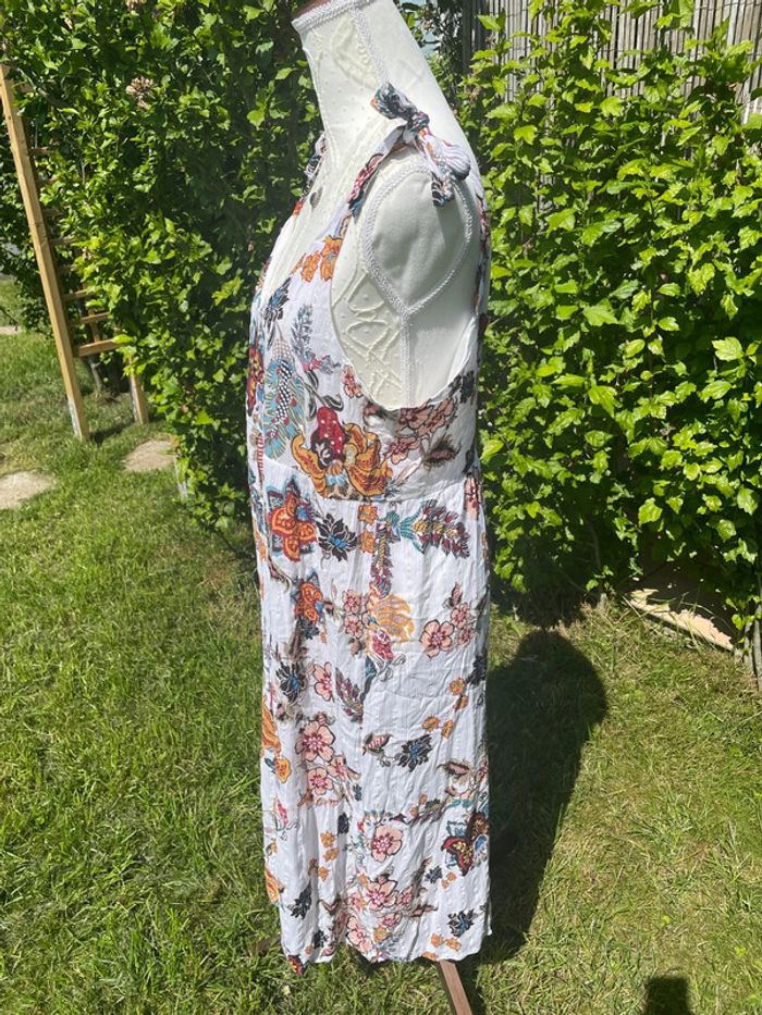 Robe 👗 - photo numéro 2