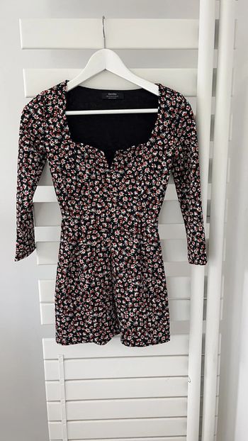Combishort à fleurs bershka XS comme neuf