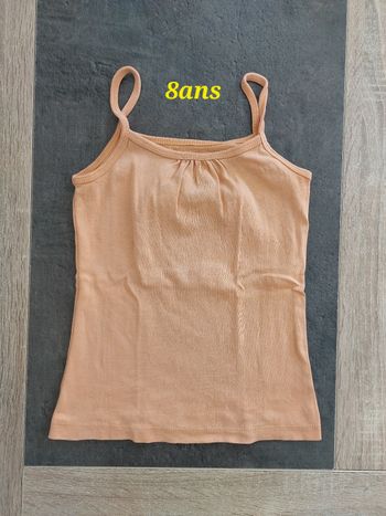 Jolie débardeur 👧 8ans - NKY