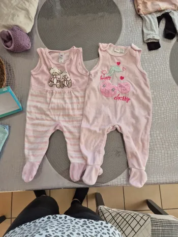 Lot de deux pyjamas