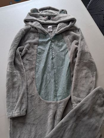 Combinaison pyjama taille L