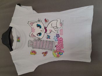 T-shirt
