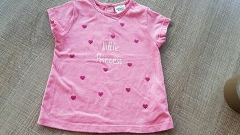 T shirt TAO 18 mois TBE