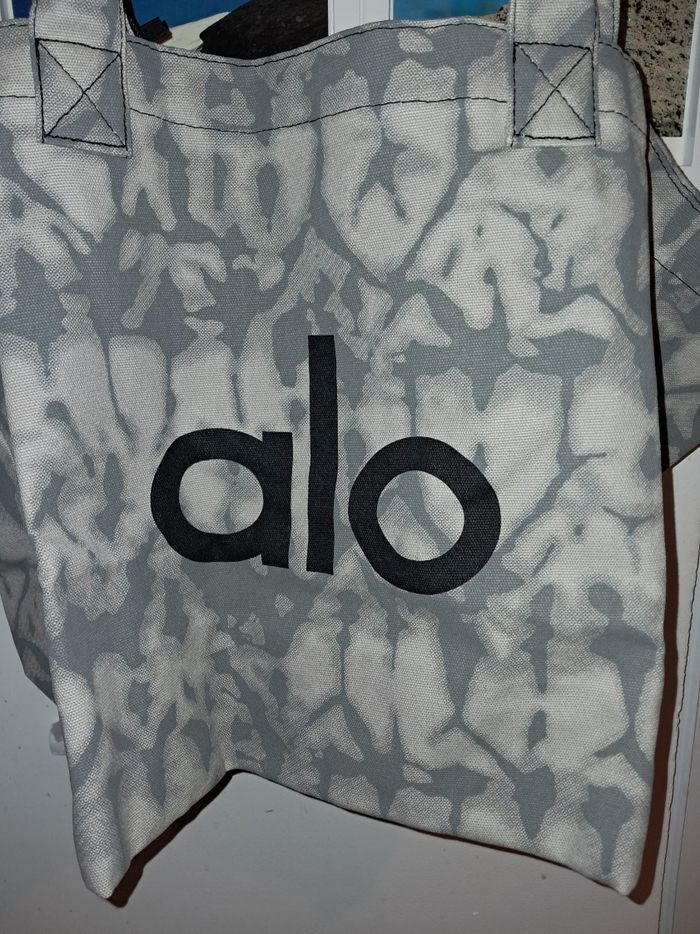 Sac de sport Alo Yoga - photo numéro 6