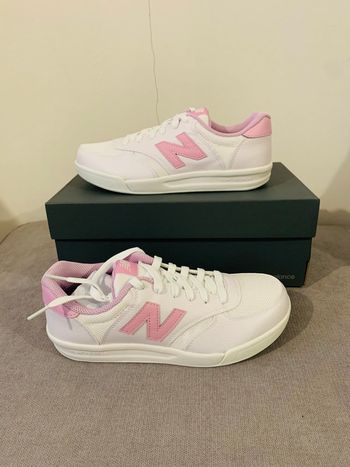 Basket new balance 300 blanc et rose