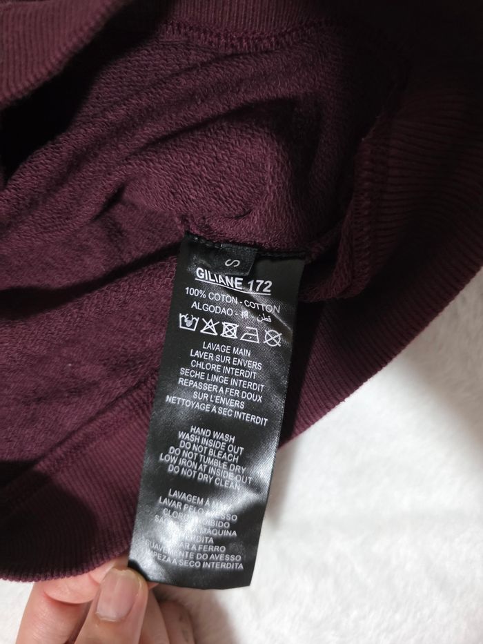 Pull col v dos nu rouge violet - photo numéro 6