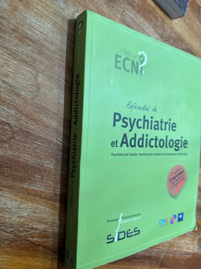 Livre, référentiel de psychiatrie et Addictologie - photo numéro 2