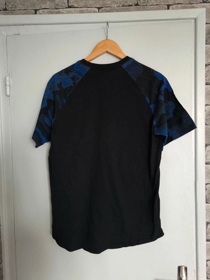 Tee shirt bleu et noir Nike taille S - photo numéro 5