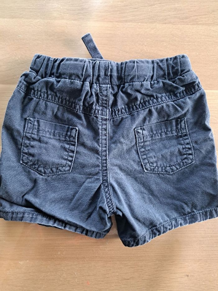 Lot 4 shorts garçon 18mois - photo numéro 5