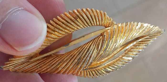 Broche dorée - photo numéro 3