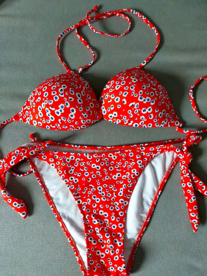 Bikini rouge fleuri – Taille 40 – Neuf avec étiquette - photo numéro 11