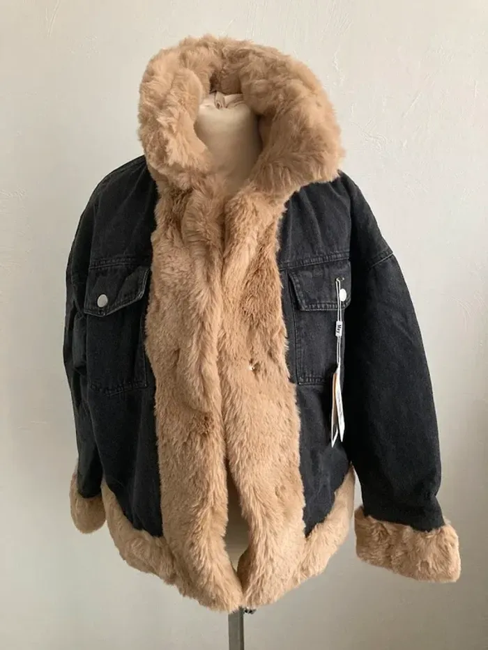 Veste en jeans noire Taille M/L - photo numéro 1