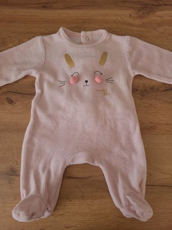 Pyjama 1 pièce kiabi 1 mois