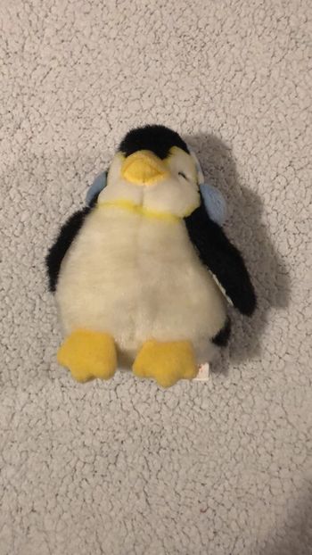 Pingouin en peluche