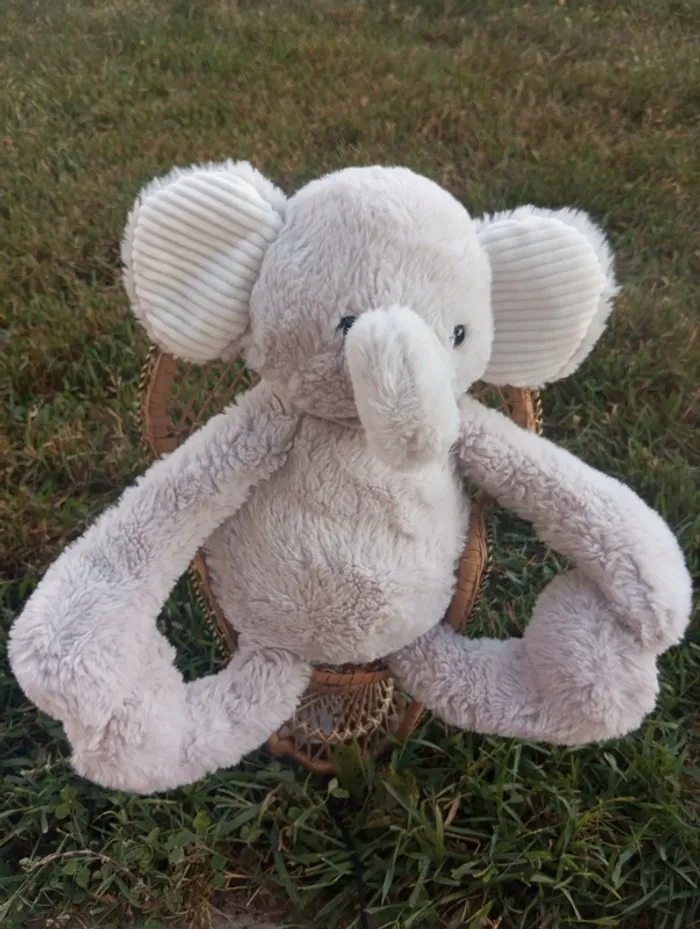 Peluche éléphant neuf - photo numéro 4
