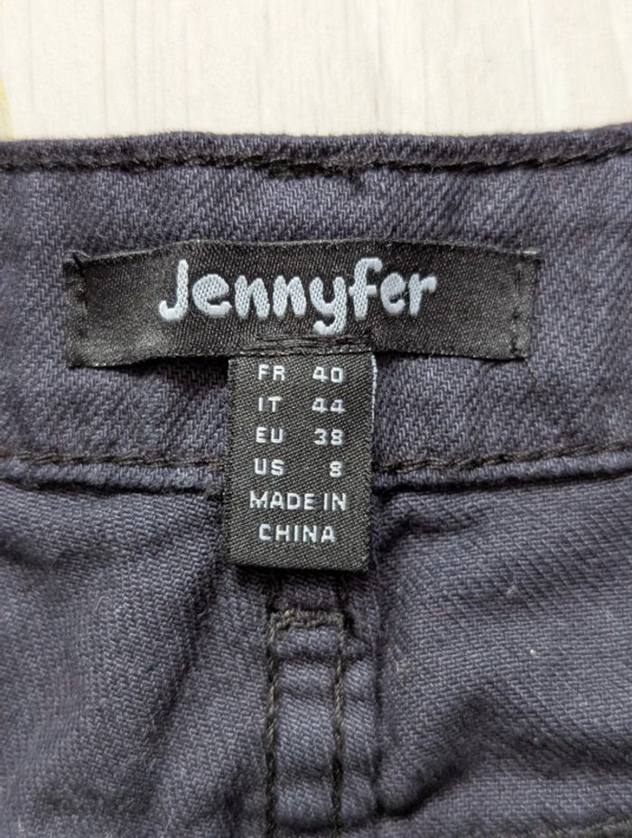 Short court femme 40 - photo numéro 3