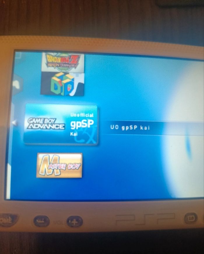 Carte mémoire pour PSP avec 4000 jeux préinstallé - photo numéro 8