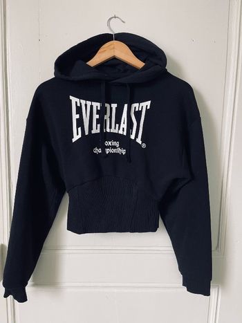 Sweat à capuche court sport Jennyfer S neuf