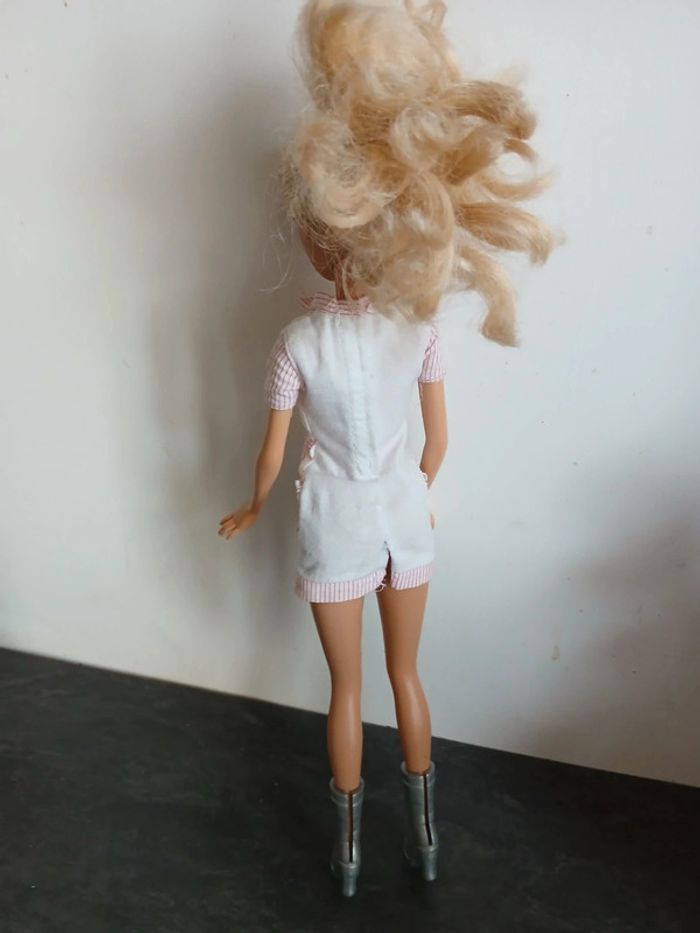 Barbie infirmière - photo numéro 6