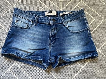 Short en jean push up