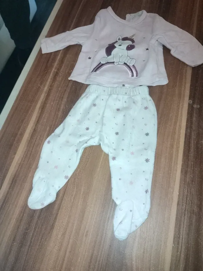 Pyjama bébé