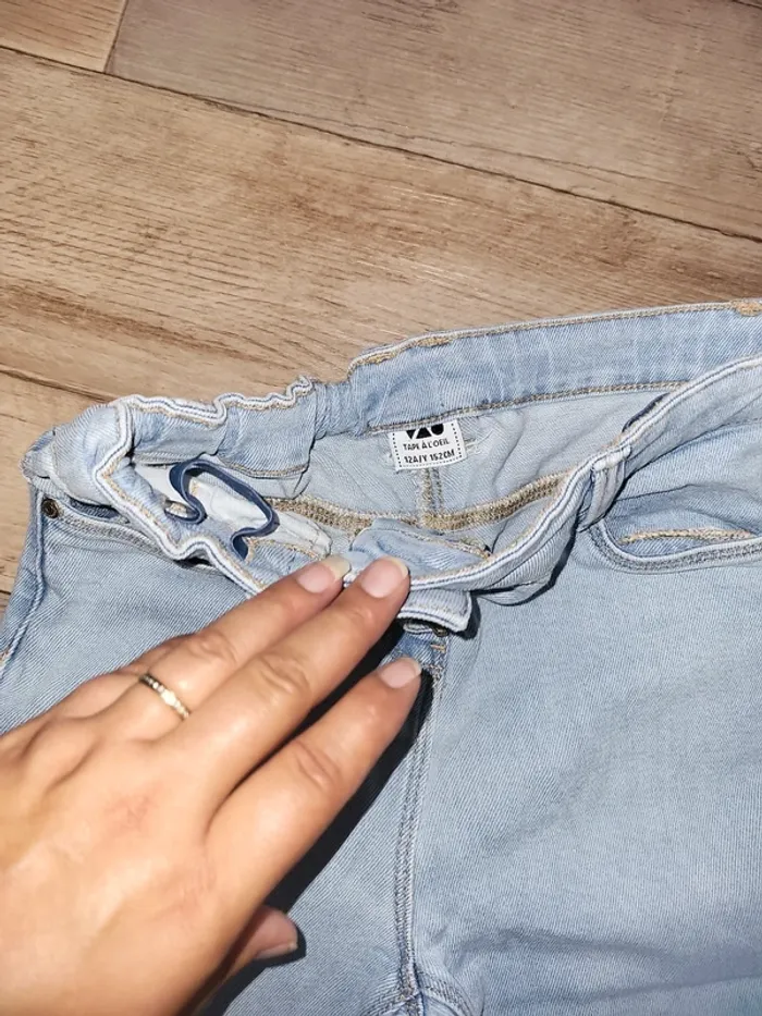 Jeans tape à l'œil patte d'éléphant - photo numéro 4