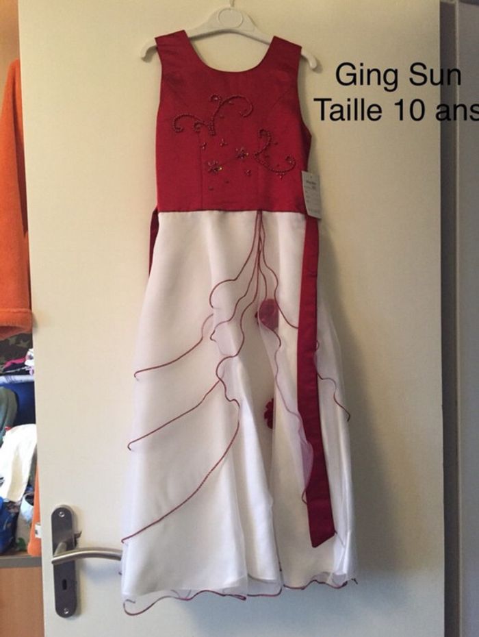Robe de cérémonie rouge / blanc Taille 10 ans