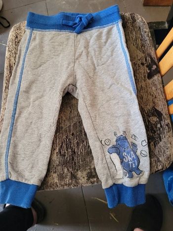 Bas de survêtement united colours of benetton 1 an