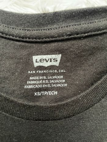 TEE shirt Levi’s 