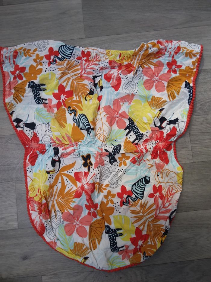 Robe de plage 5 ans NEUF - photo numéro 2