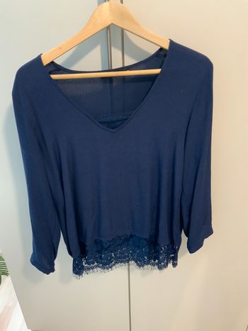 Blouse avec dentelle