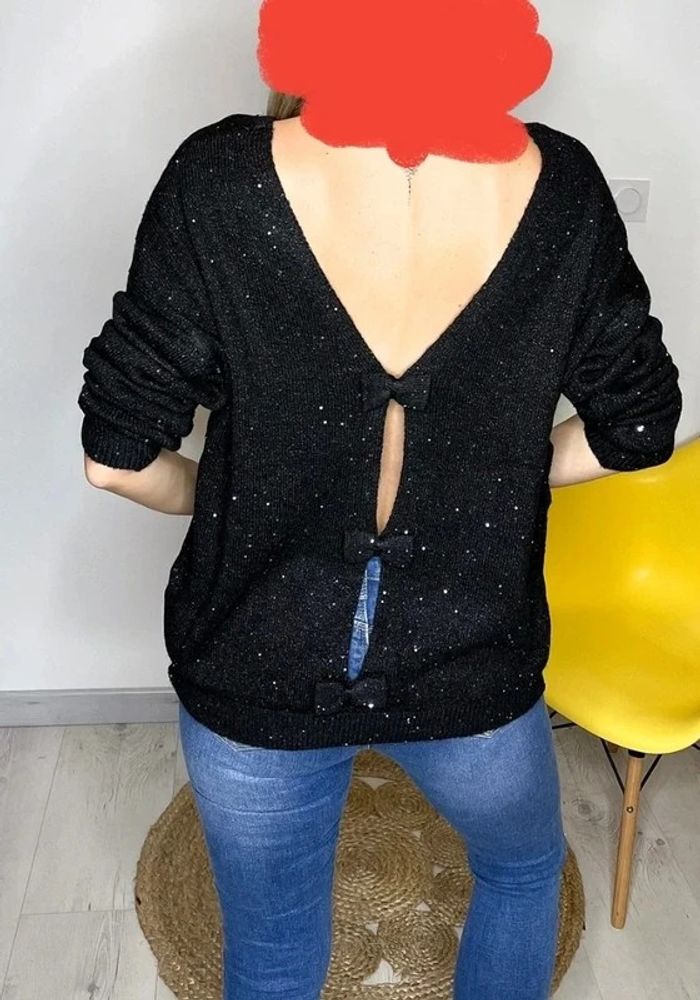 Pull noir pailleté avec col en V devant et derrière, dos nu avec noeuds Taille unique - photo numéro 8