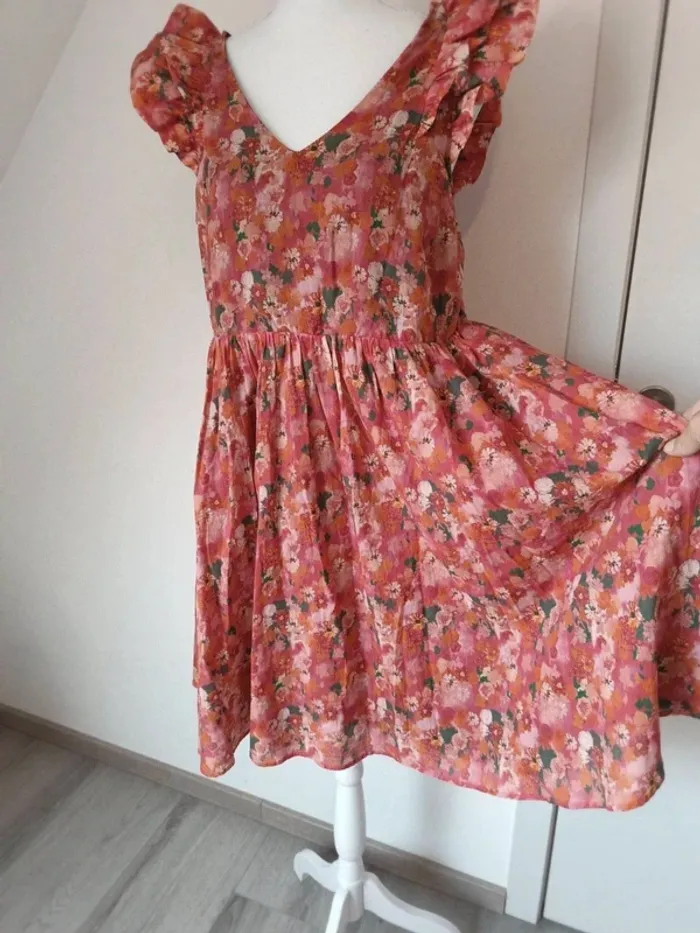🌺 Robe Maison Stella & Suzie fleurie – Taille 42 - photo numéro 4