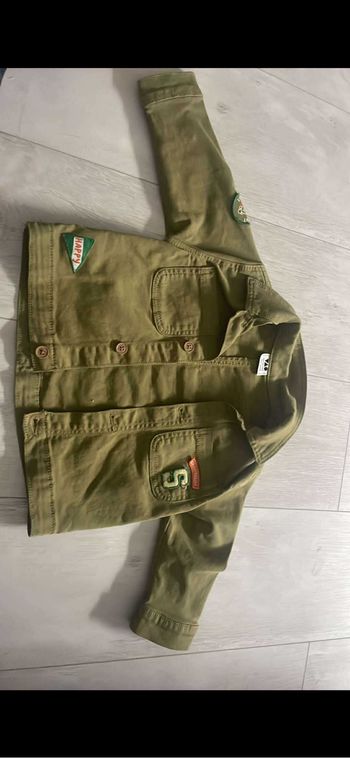 Veste tape à l’œil