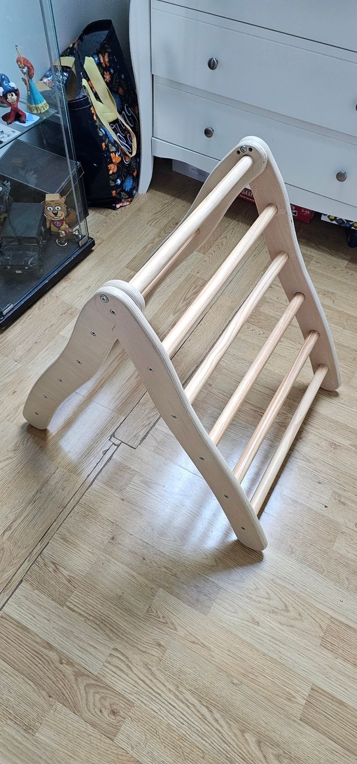 Triangle motricité escalade enfant