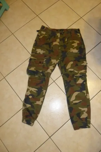pantalon militaire marron Bershka 38